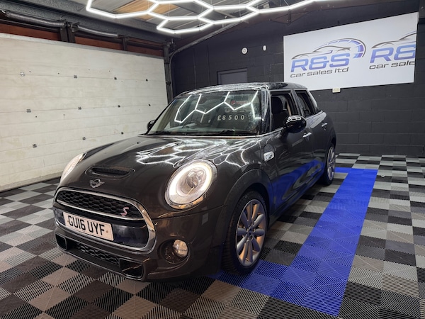 Used MINI Hatch 2016 for sale - 76102207: Photo 5