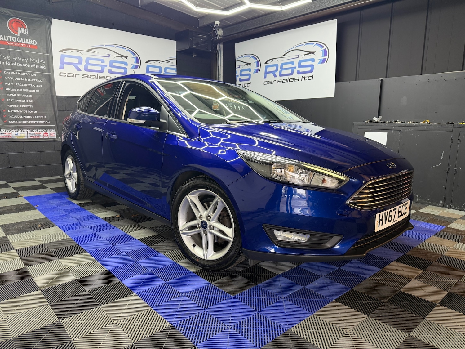 Used Ford Focus 2017 for sale - 77065910: Photo 1