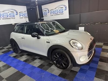 Used MINI Hatch 2017 for sale - 78329195: Photo