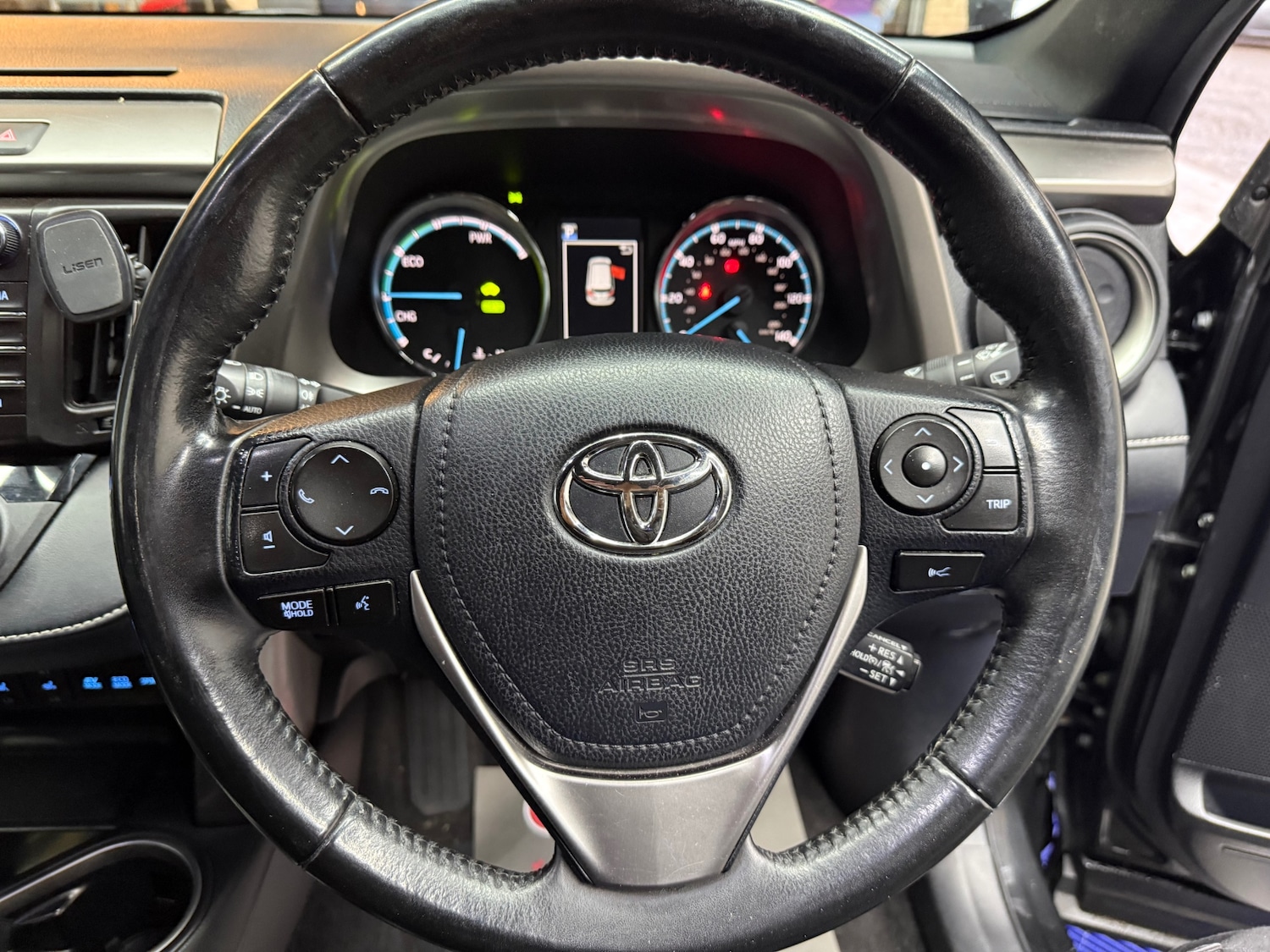 Used Toyota RAV4 2018 for sale - 77034523: Photo 12