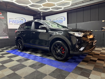 Used Toyota RAV4 2018 for sale - 77034523: Photo