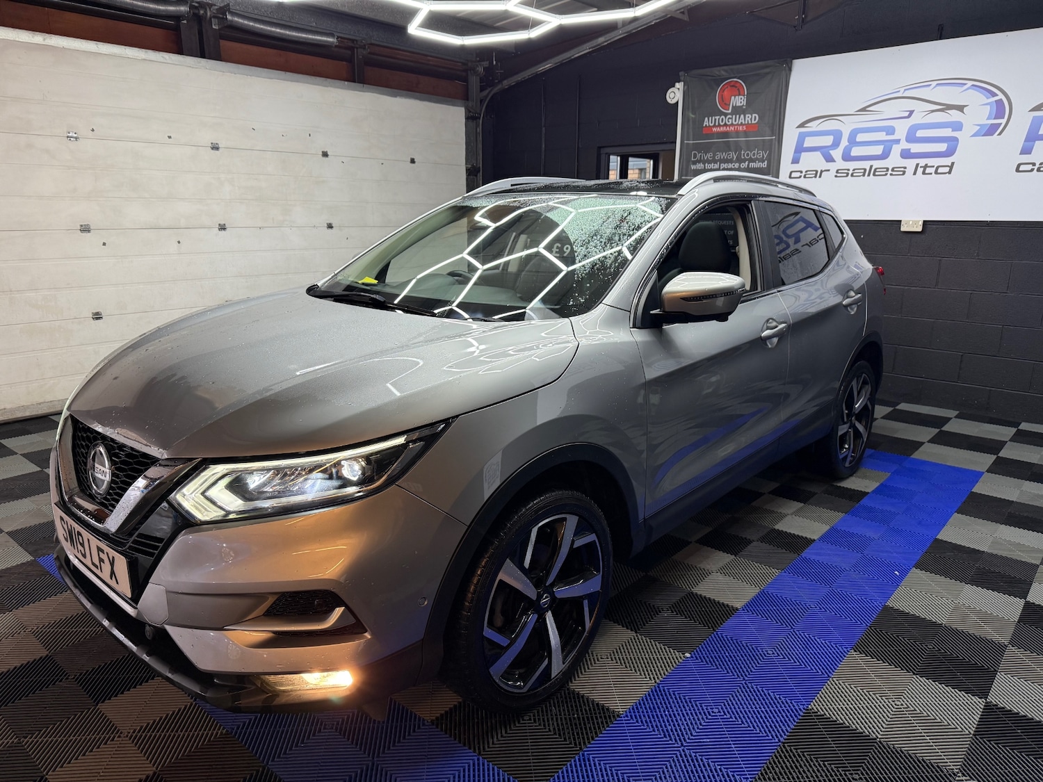 Used Nissan Qashqai 2019 for sale - 76557769: Photo 8