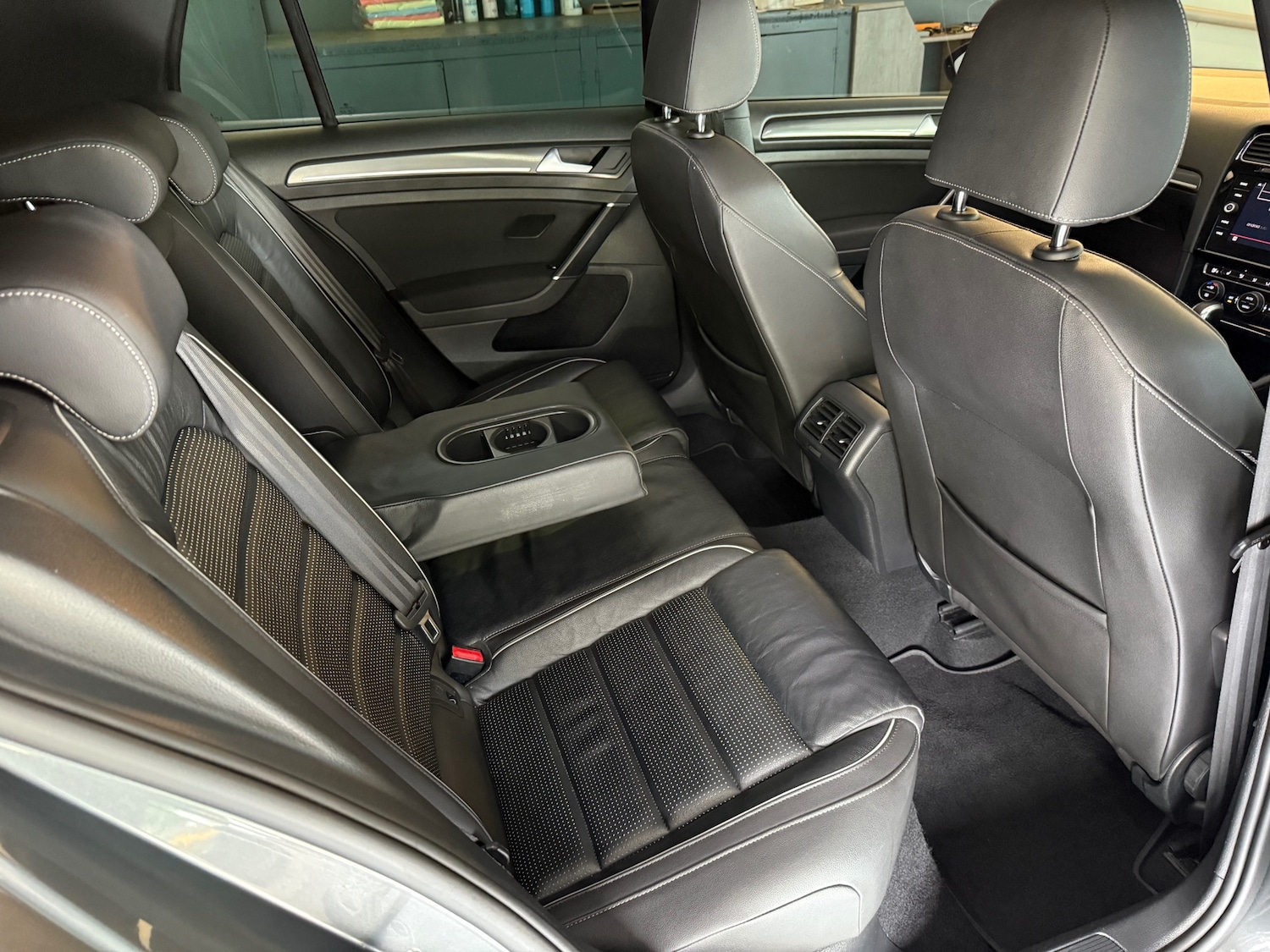 Used Volkswagen Golf 2019 for sale - 76471410: Photo 15