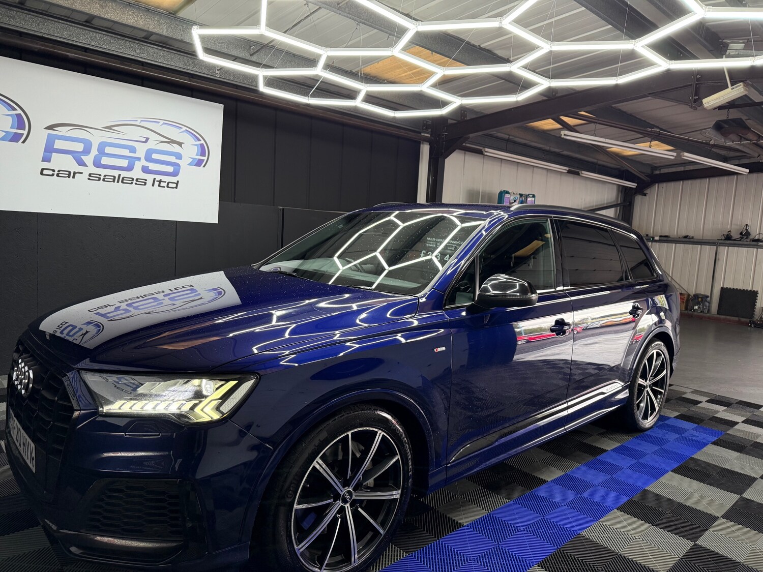 Used Audi Q7 2020 for sale - 77053784: Photo 10