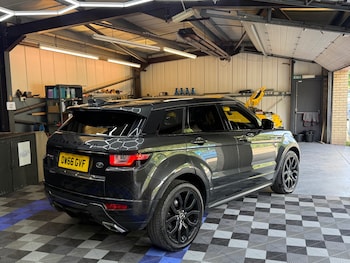 Used Land Rover Range Rover Evoque 2017 for sale - 79596469: Photo