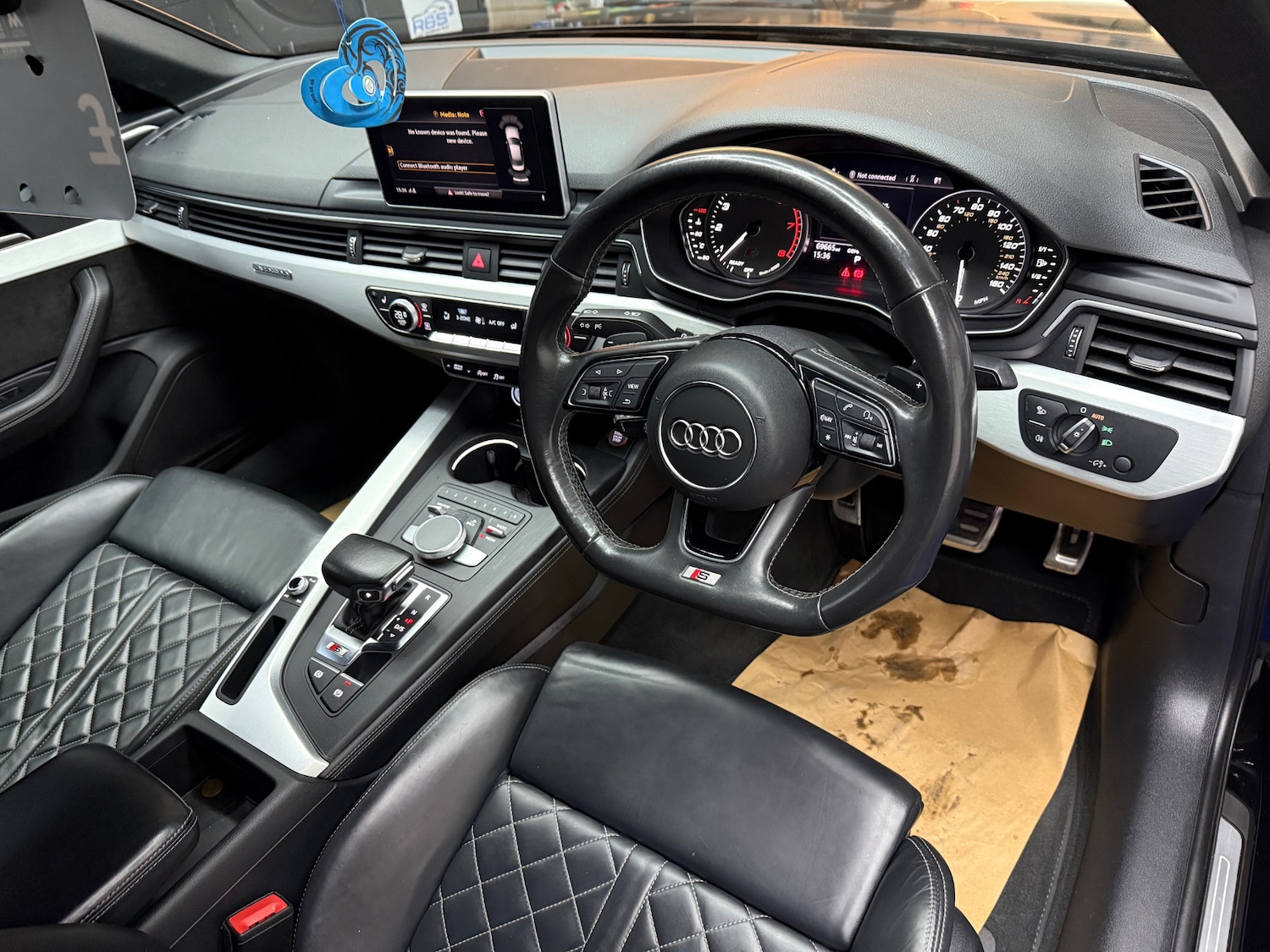 Used Audi A4 2018 for sale - 76948608: Photo 12