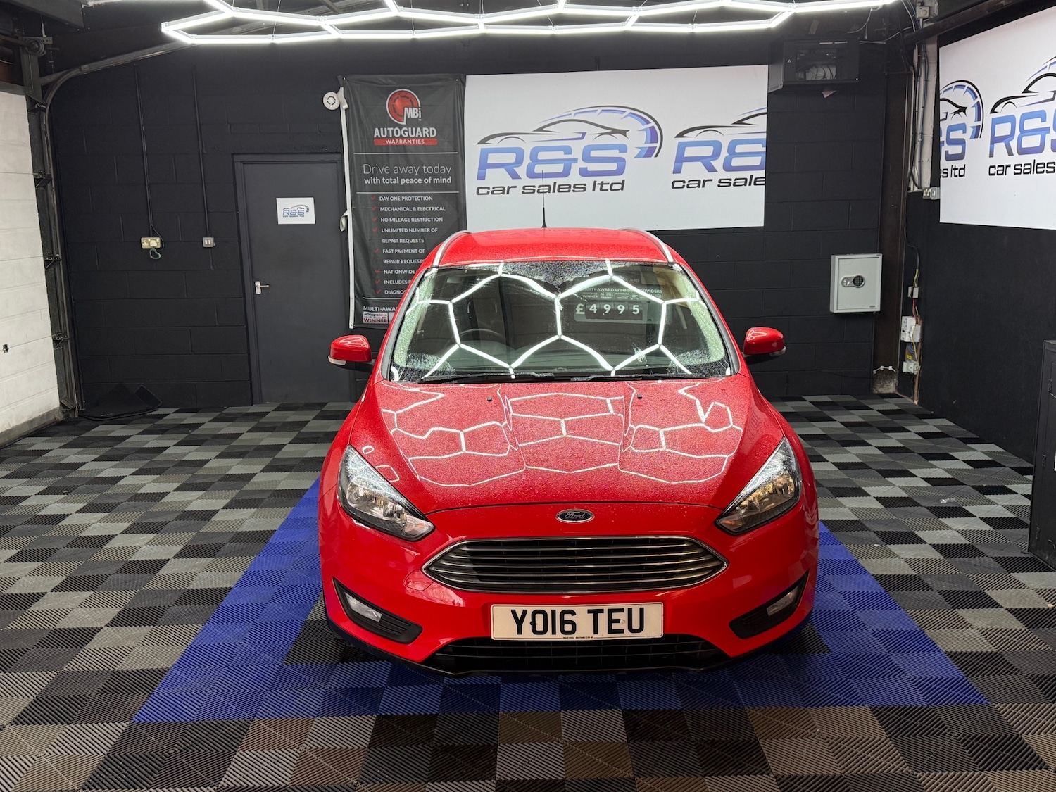 Used Ford Focus 2016 for sale - 77622871: Photo 5