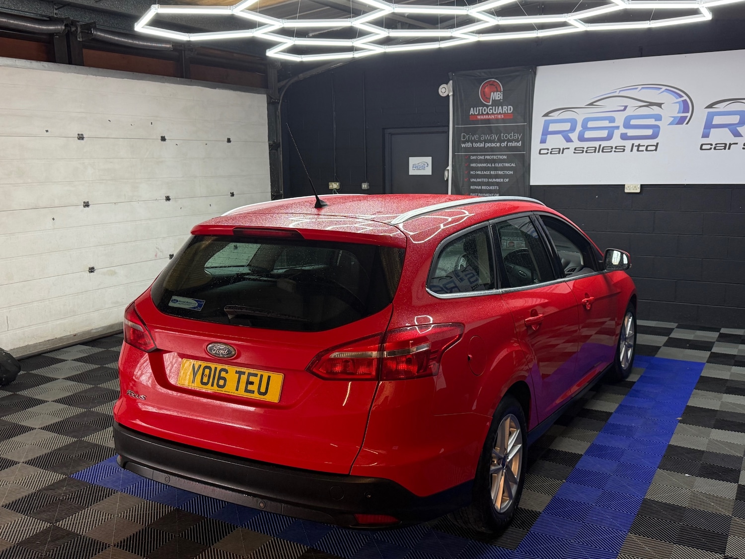 Used Ford Focus 2016 for sale - 77622871: Photo 8