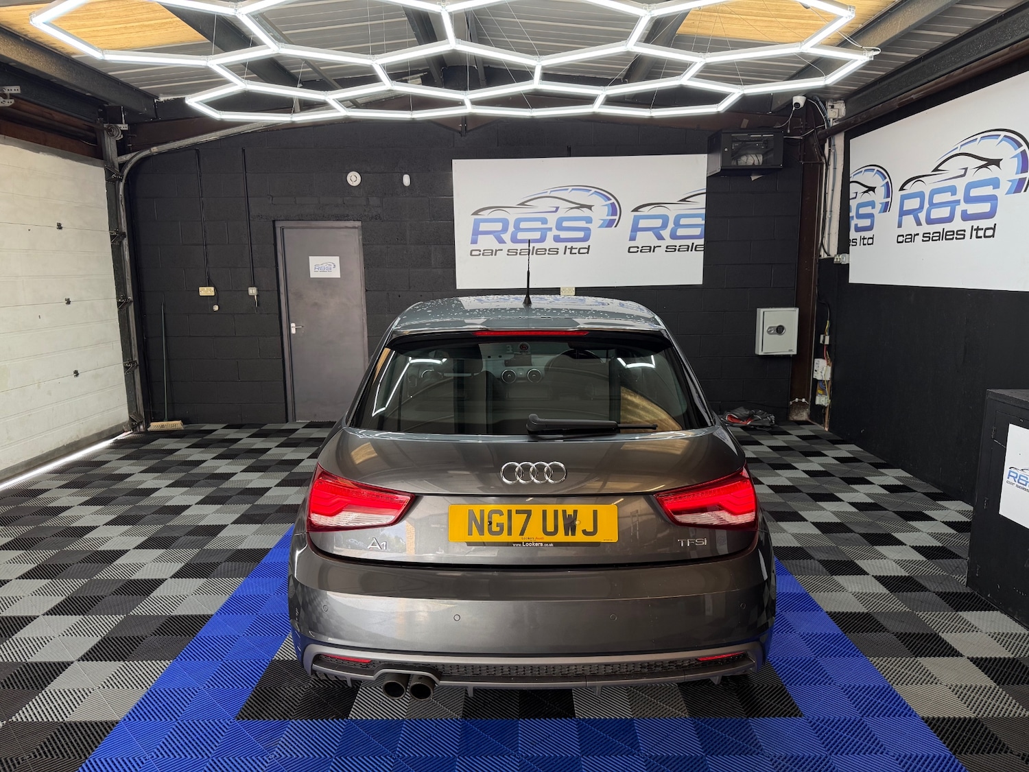 Used Audi A1 2017 for sale - 76821773: Photo 8