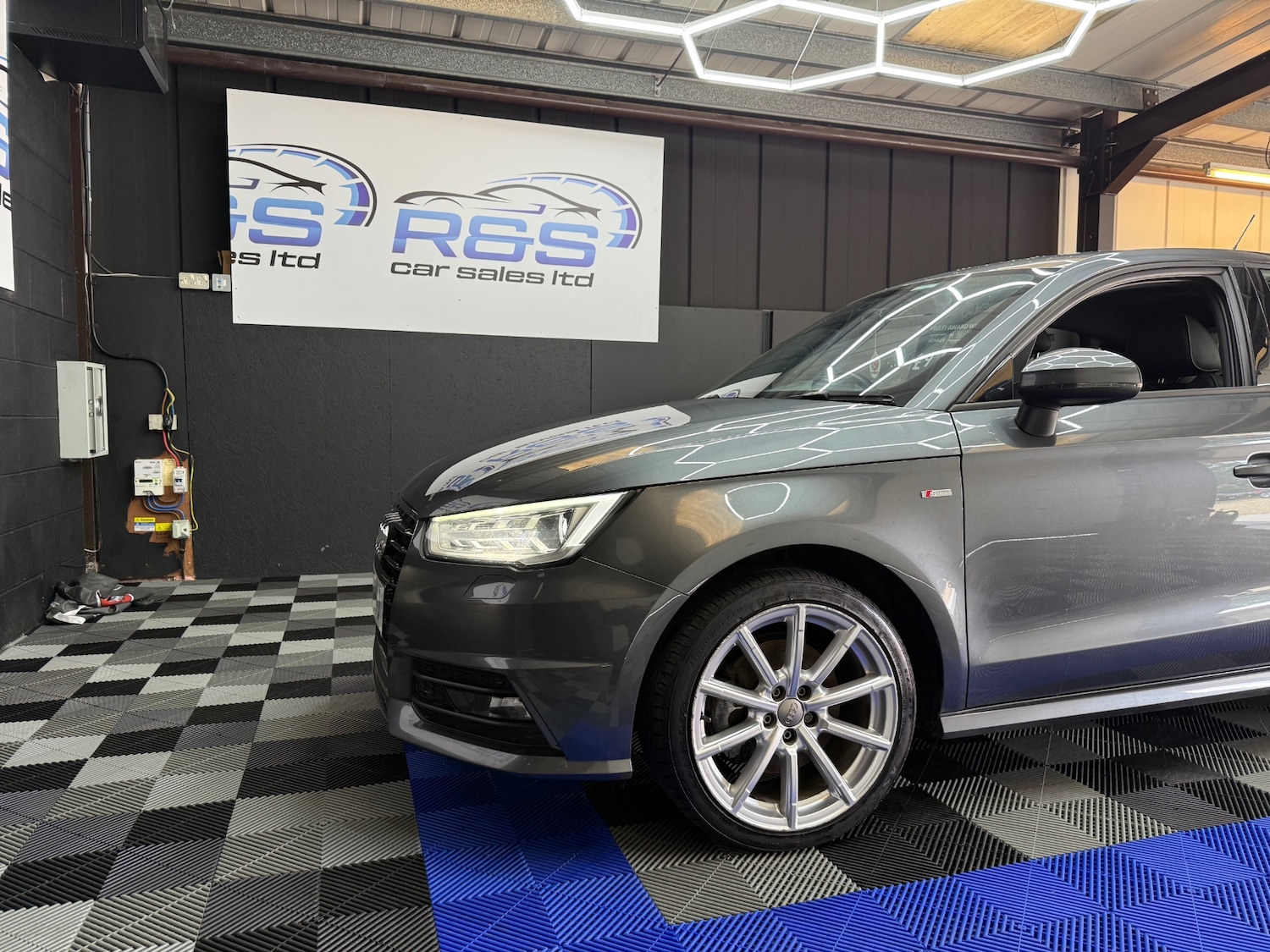 Used Audi A1 2017 for sale - 76821773: Photo 9