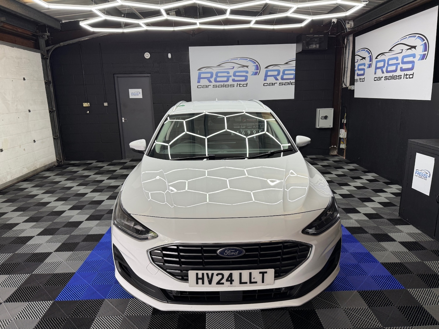 Used Ford Focus 2024 for sale - 76187351: Photo 5