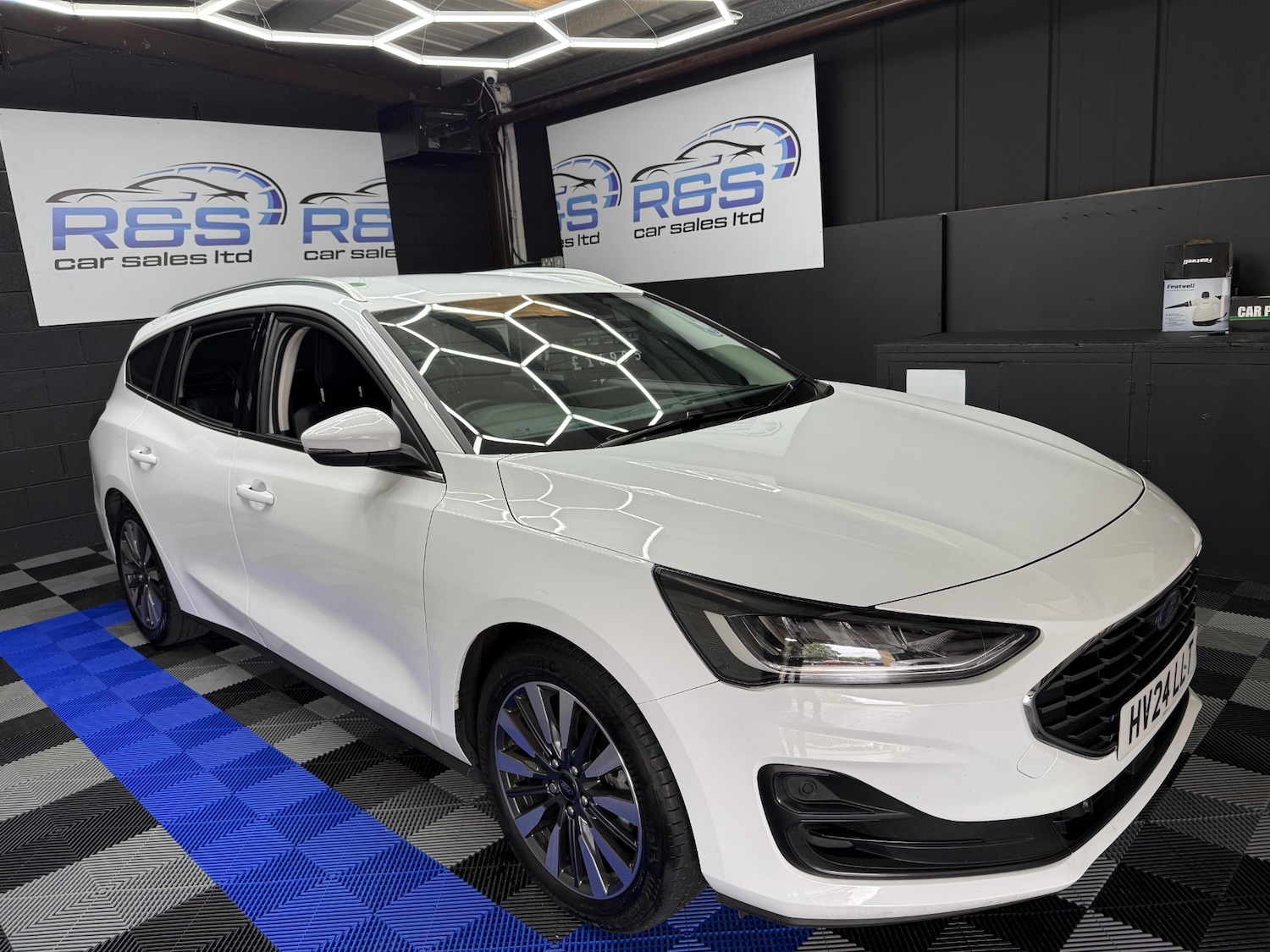 Used Ford Focus 2024 for sale - 76187351: Photo 7
