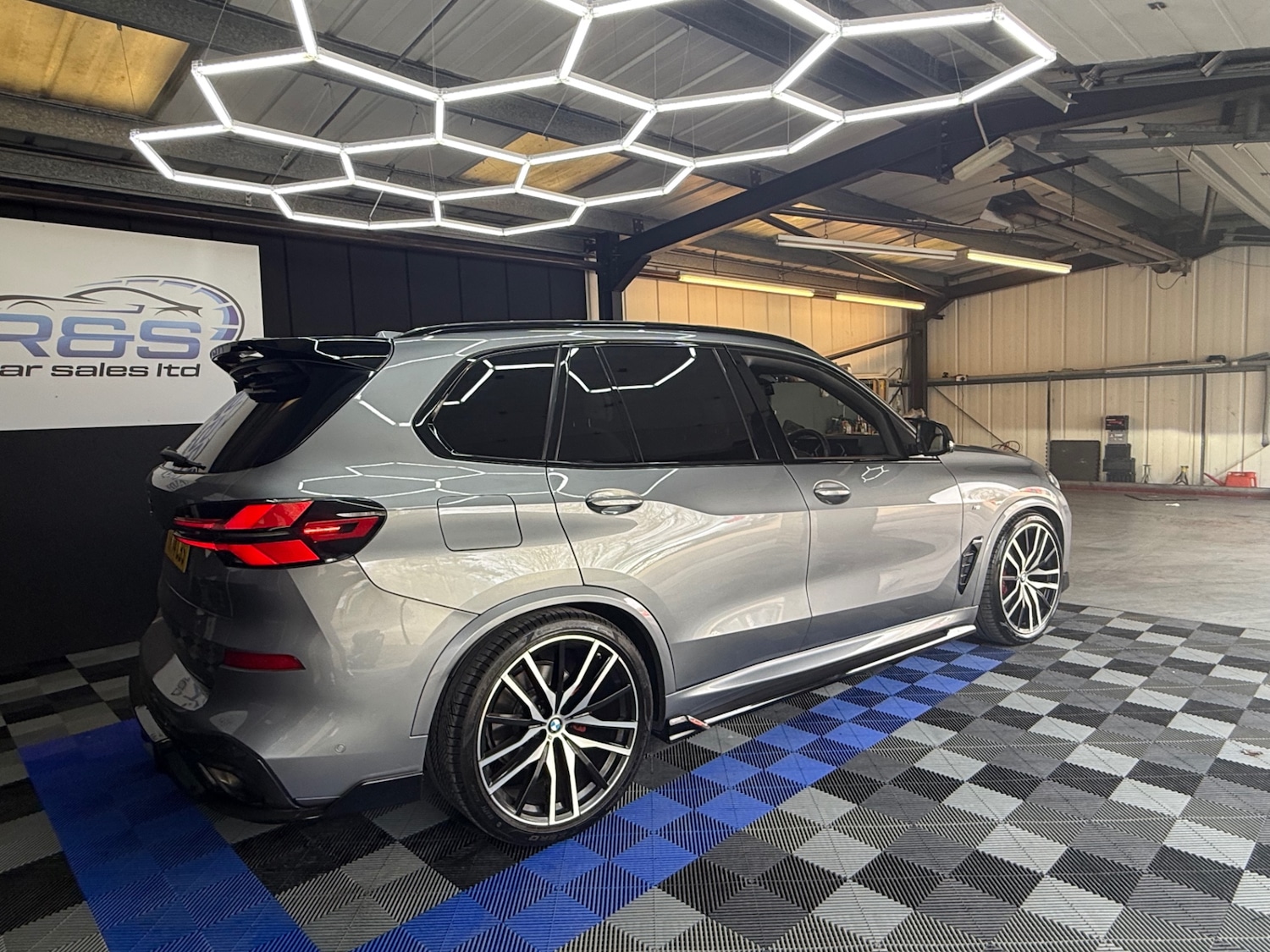 Used BMW X5 2025 for sale - 77797375: Photo 10