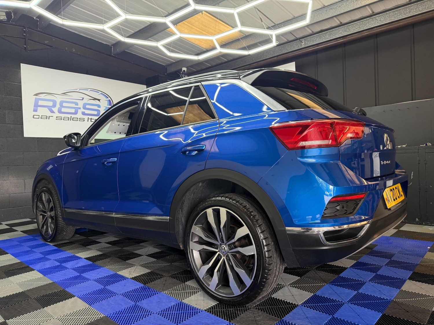 Used Volkswagen T-Roc 2020 for sale - 77324728: Photo 10