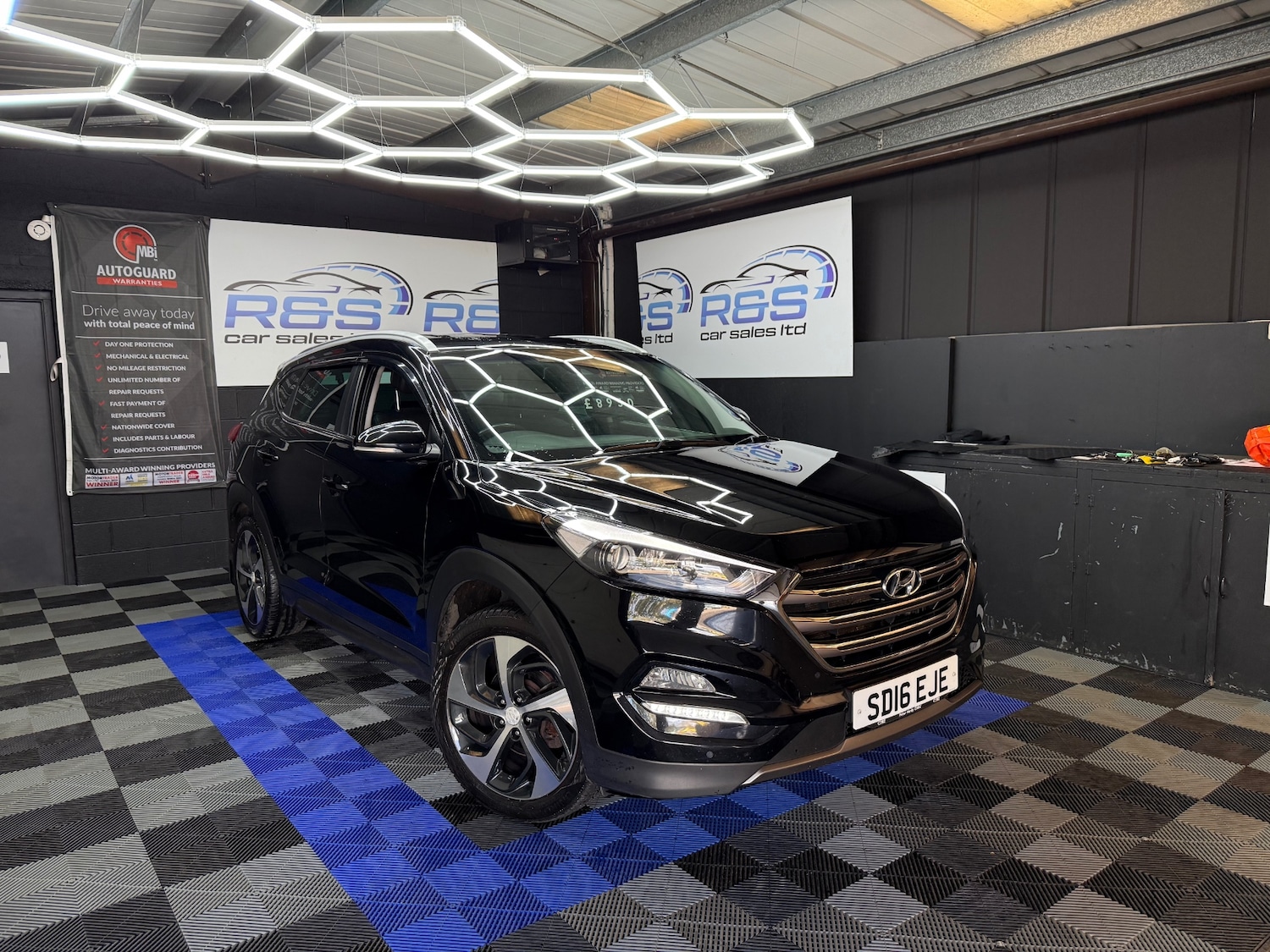 Used Hyundai TUCSON 2016 for sale - 76342541: Photo 1