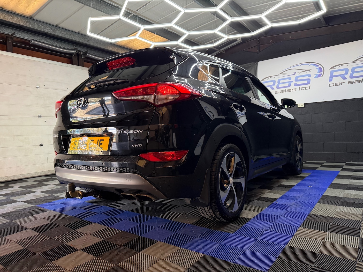 Used Hyundai TUCSON 2016 for sale - 76342541: Photo 10