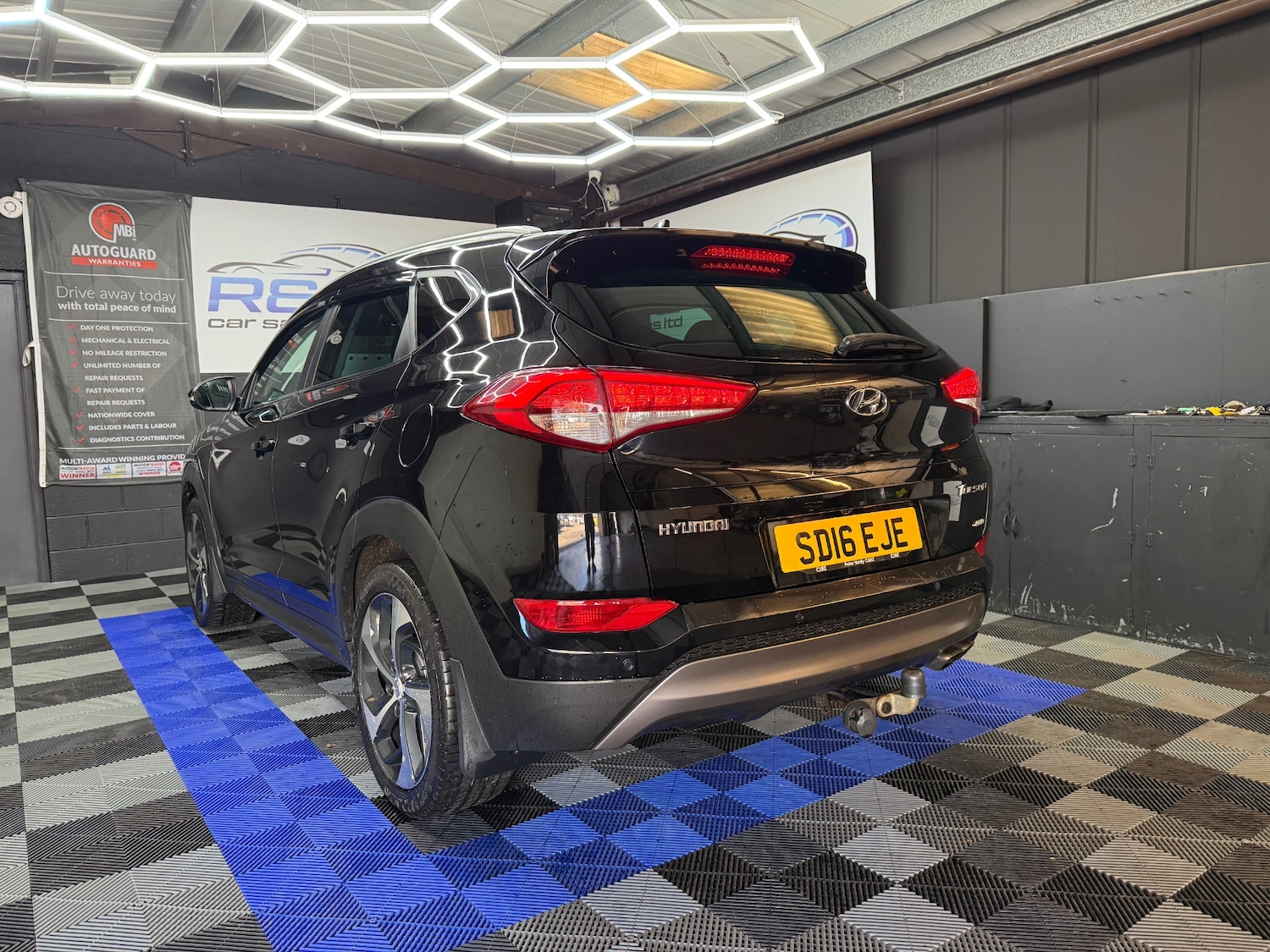 Used Hyundai TUCSON 2016 for sale - 76342541: Photo 9