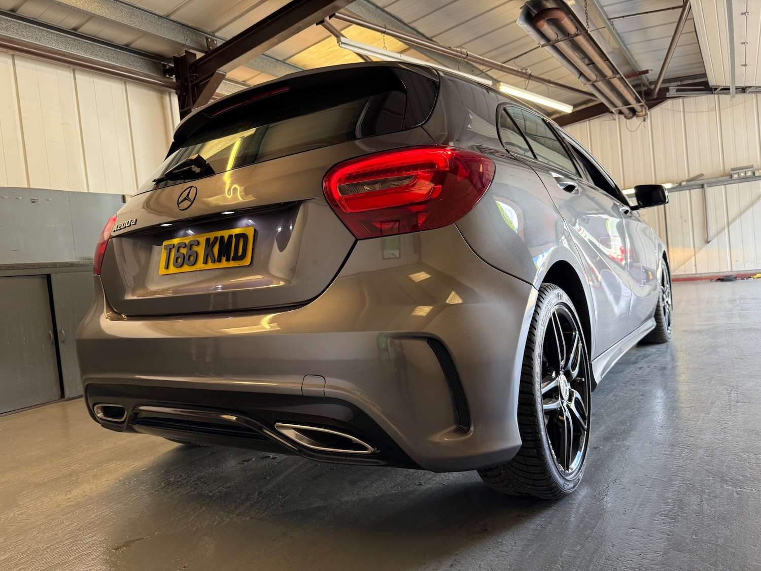 Used Mercedes-Benz A-Class 2016 for sale - 76848905: Photo 8