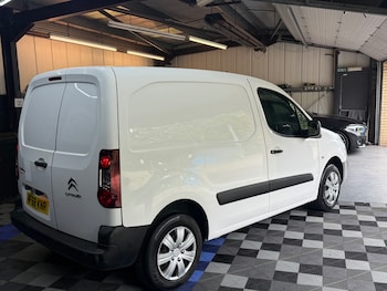 Used Citroen Berlingo 2018 for sale - 79483542: Photo