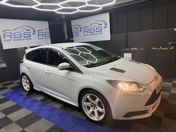 Used Ford Focus 2013 for sale - 77107764: Photo
