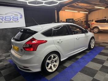 Used Ford Focus 2013 for sale - 77107764: Photo