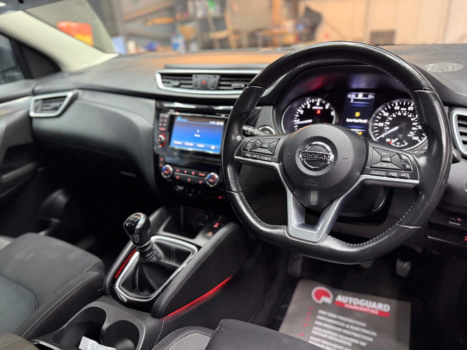 Used Nissan Qashqai 2018 for sale - 77668088: Photo 15