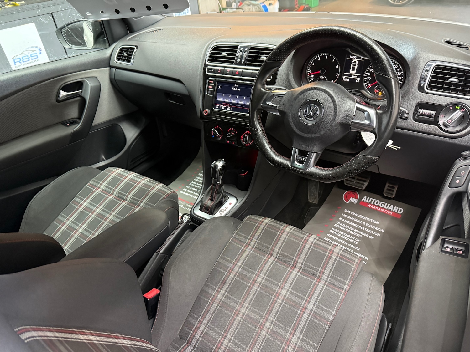 Used Volkswagen Polo 2012 for sale - 77228196: Photo 16