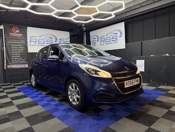 Used Peugeot 208 2016 for sale - 76126256: Photo 3