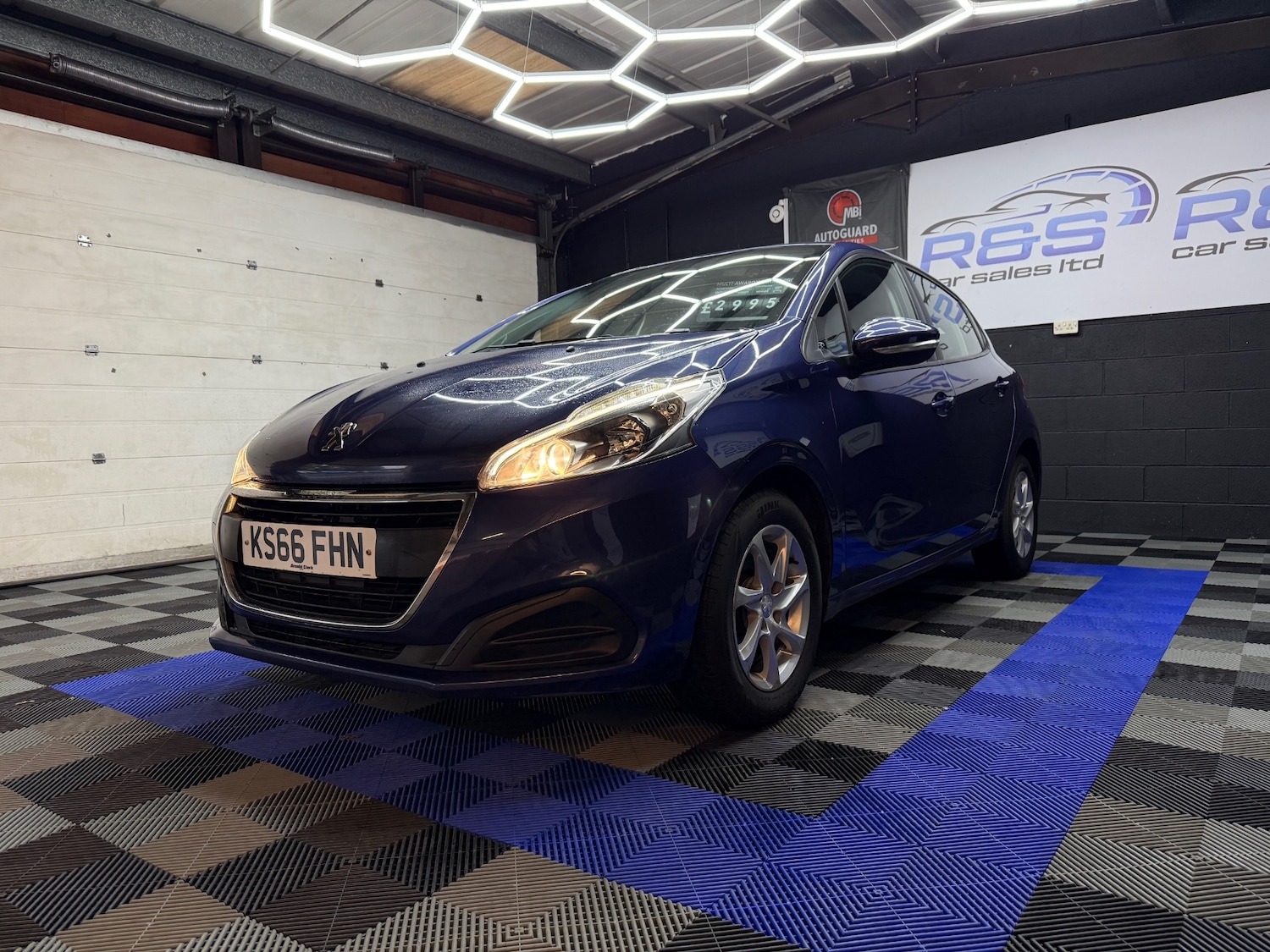 Used Peugeot 208 2016 for sale - 76126256: Photo 7