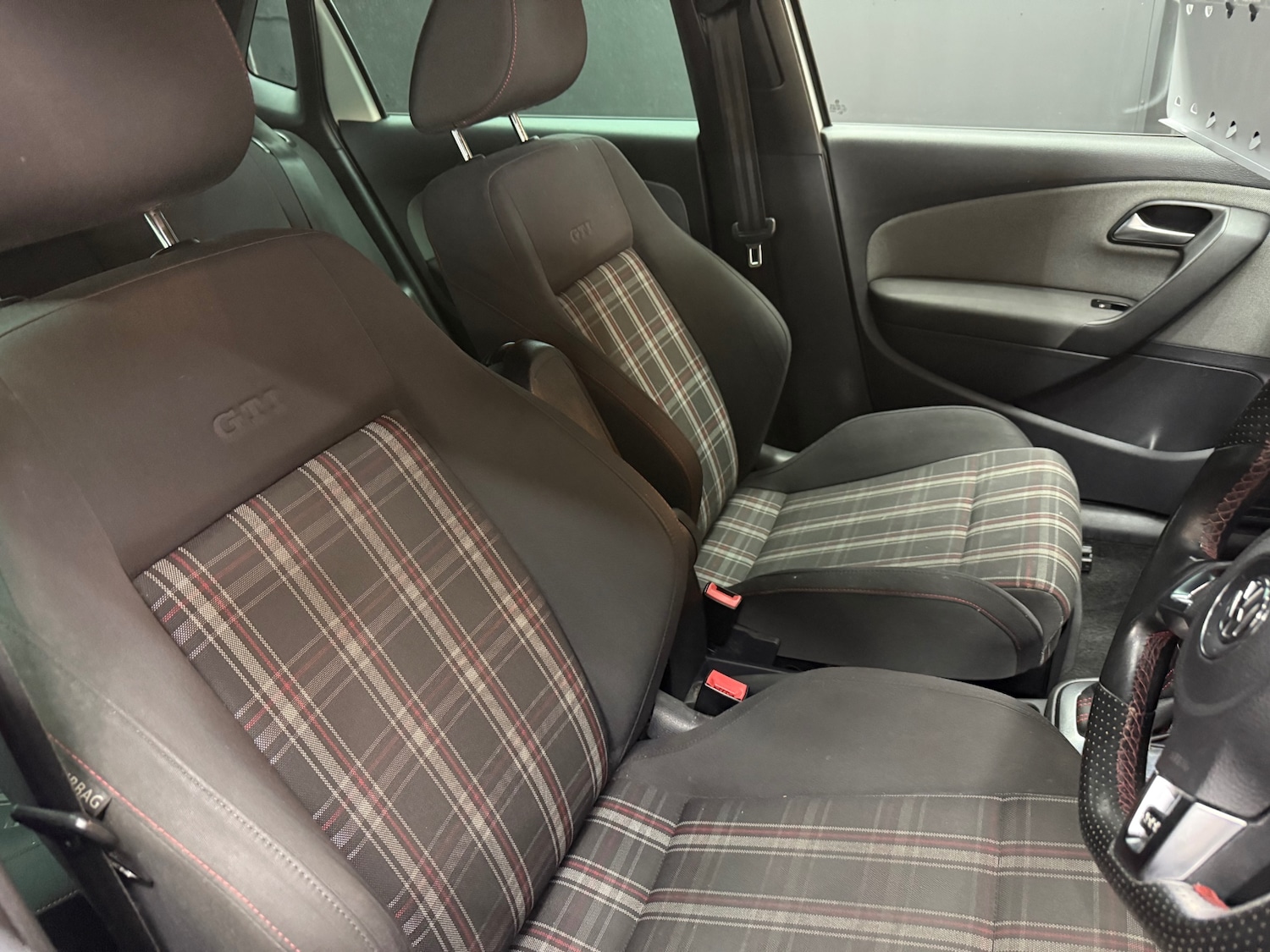 Used Volkswagen Polo 2014 for sale - 76374495: Photo 13