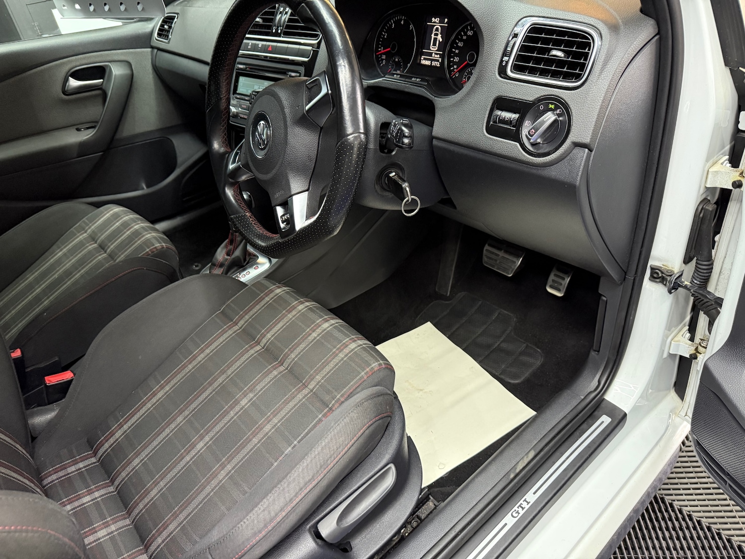 Used Volkswagen Polo 2014 for sale - 76374495: Photo 14