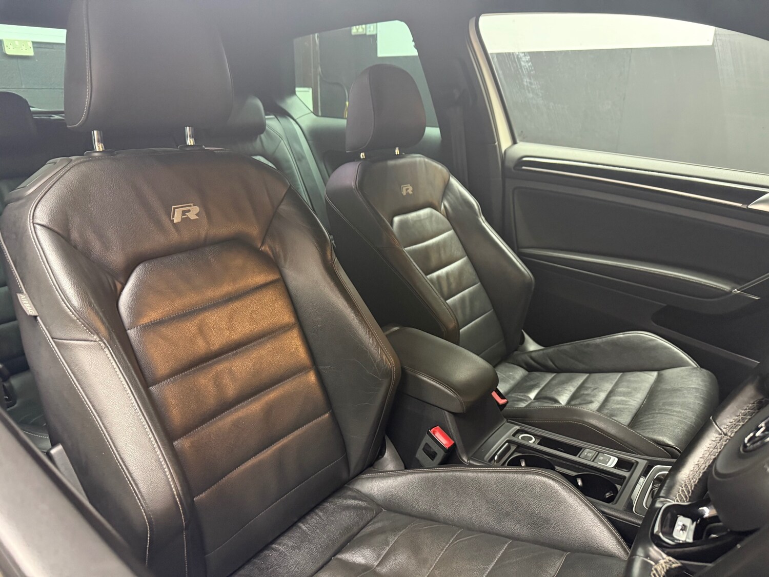 Used Volkswagen Golf 2014 for sale - 77357596: Photo 17