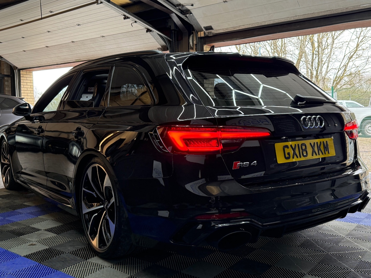 Used Audi RS4 2018 for sale - 77998450: Photo 13