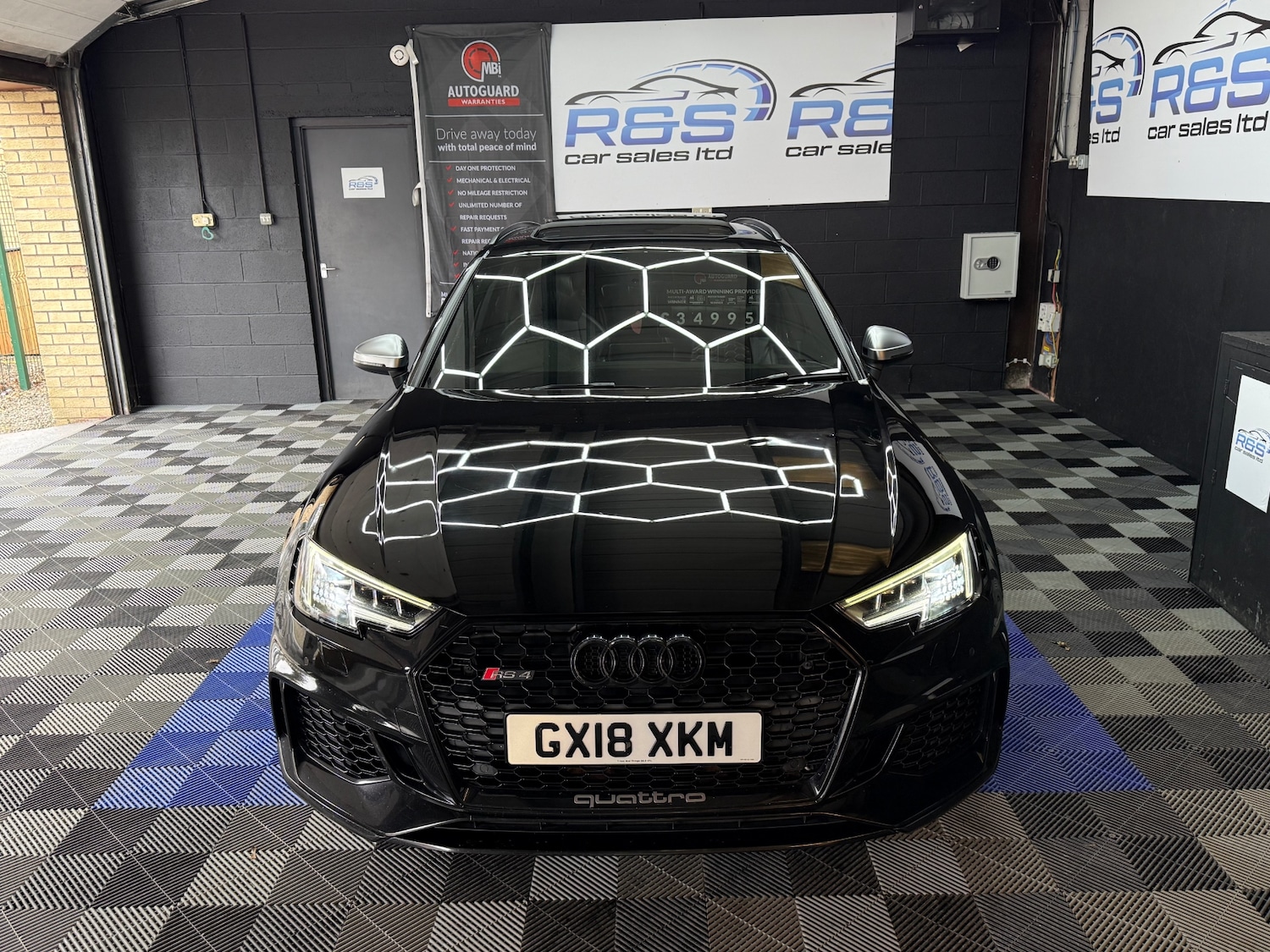 Used Audi RS4 2018 for sale - 77998450: Photo 4