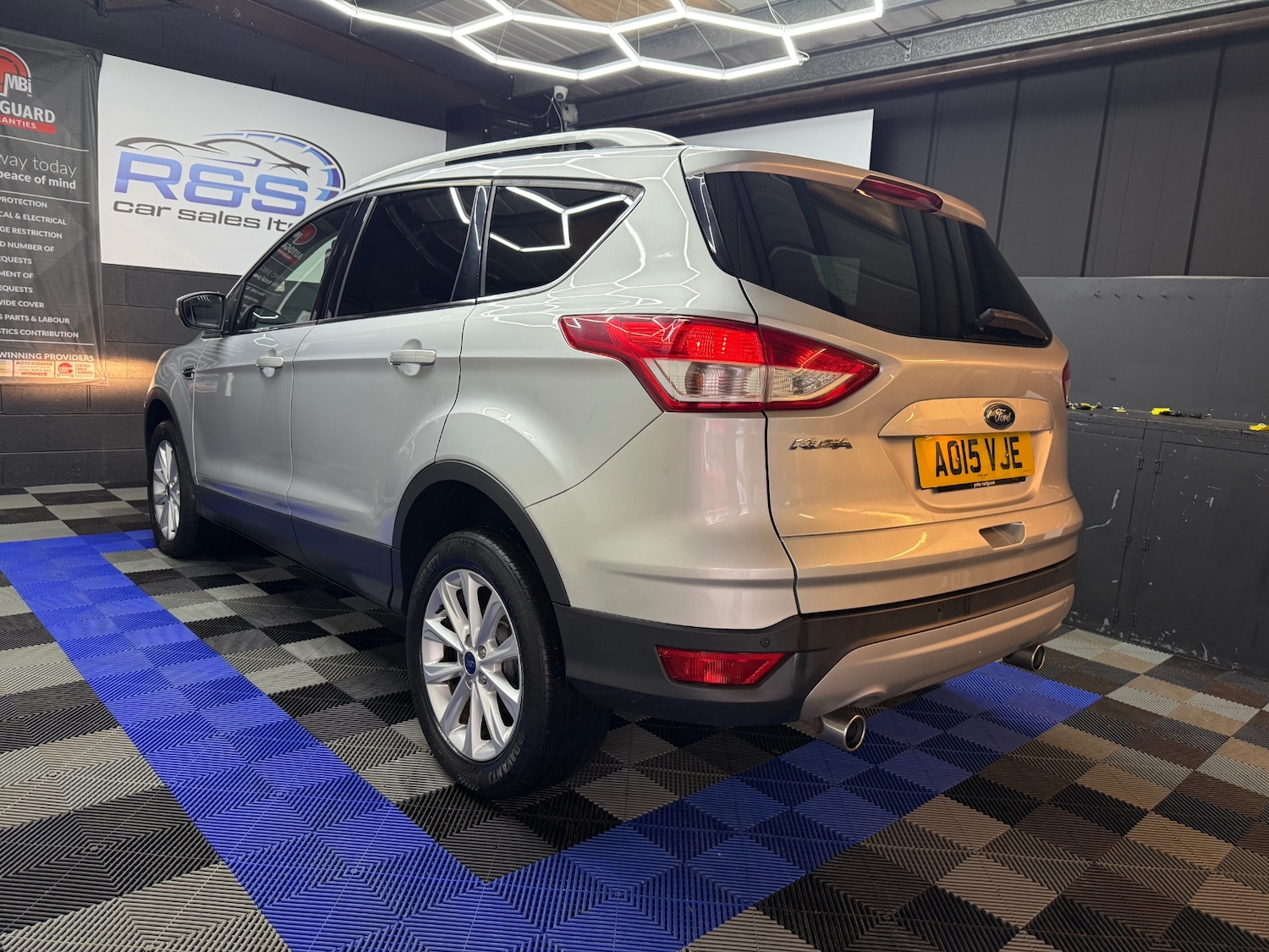 Used Ford Kuga 2015 for sale - 76970077: Photo 7