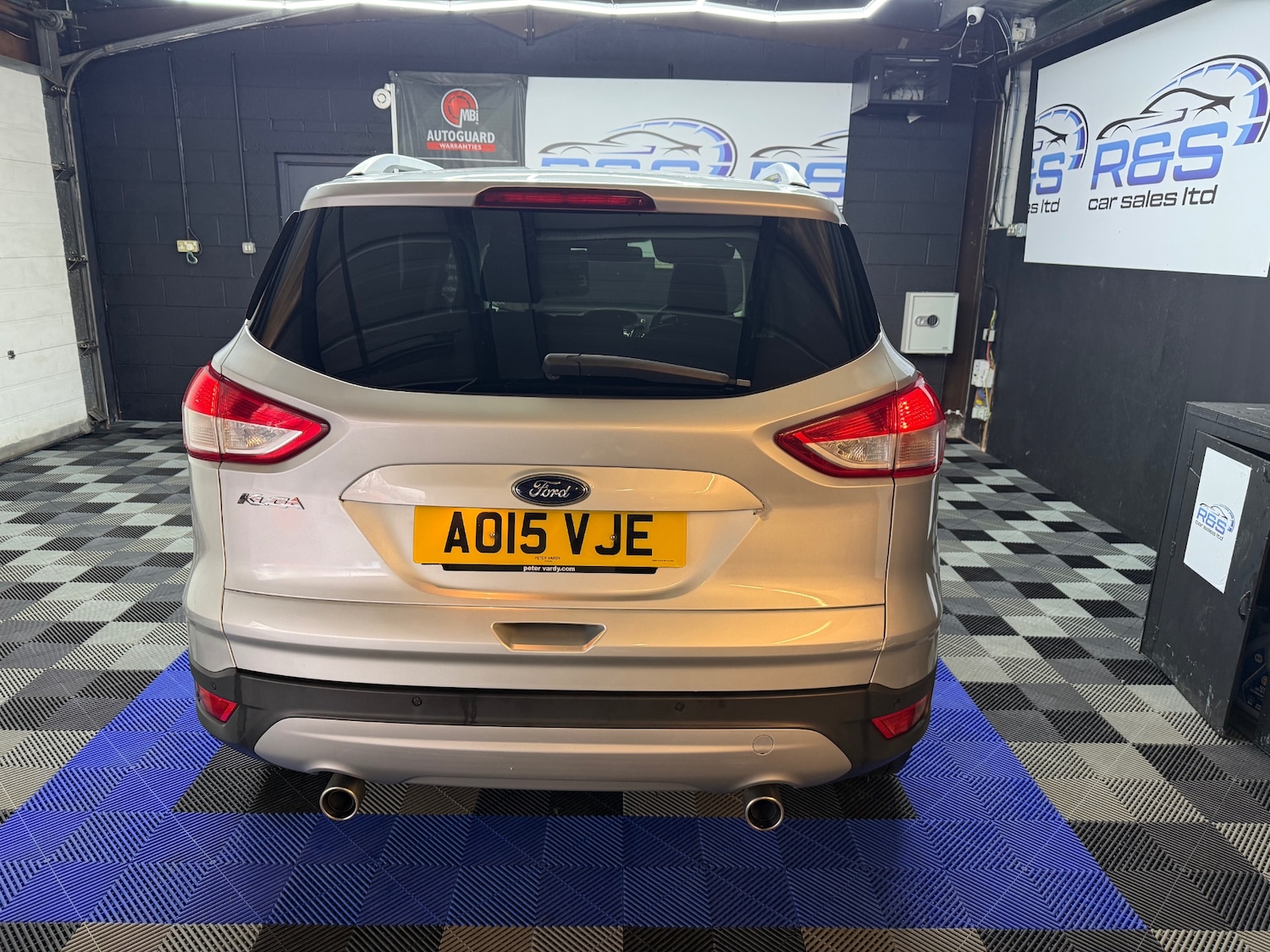 Used Ford Kuga 2015 for sale - 76970077: Photo 9