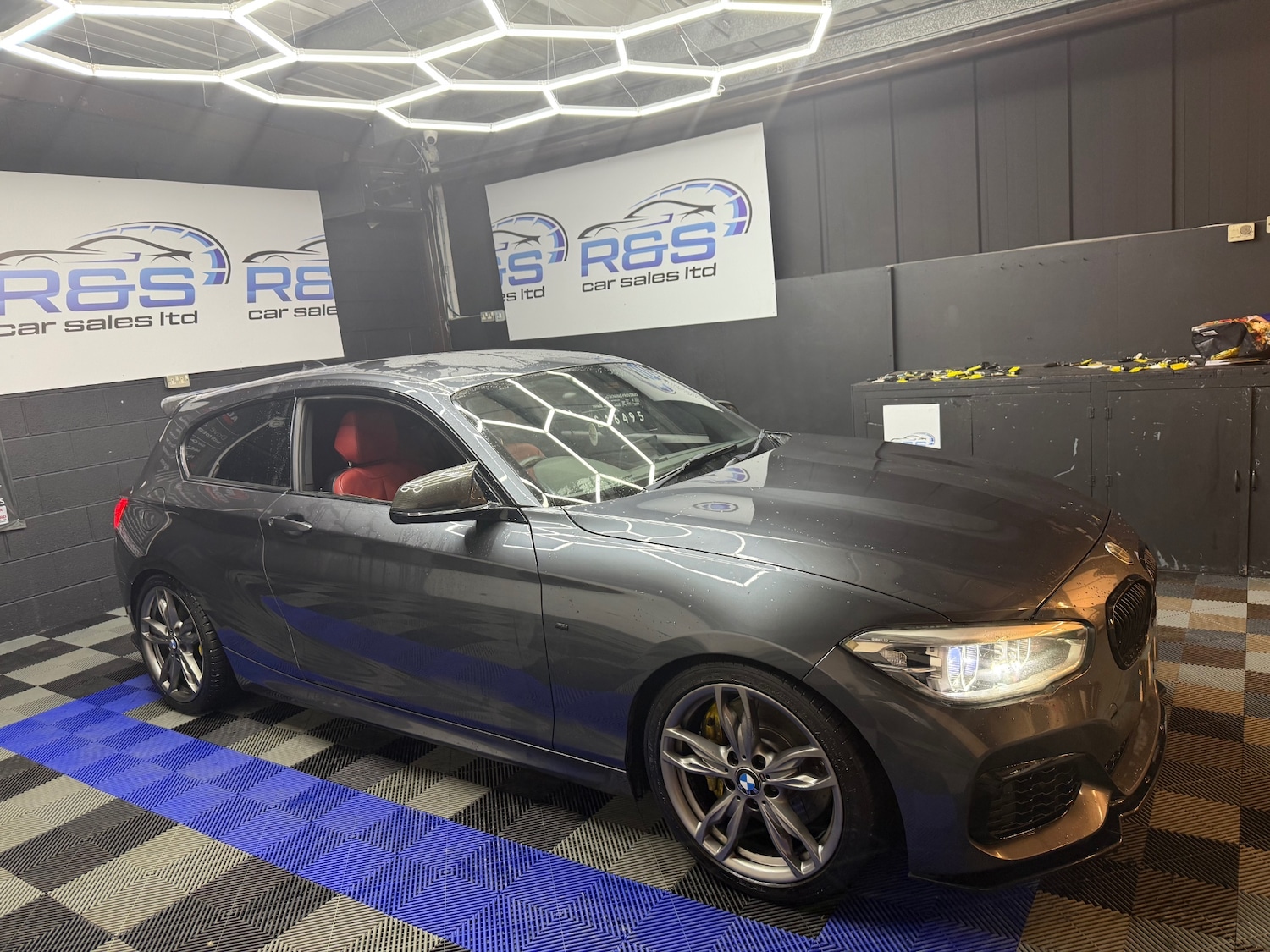 Used BMW 1 Series 2017 for sale - 77107766: Photo 2