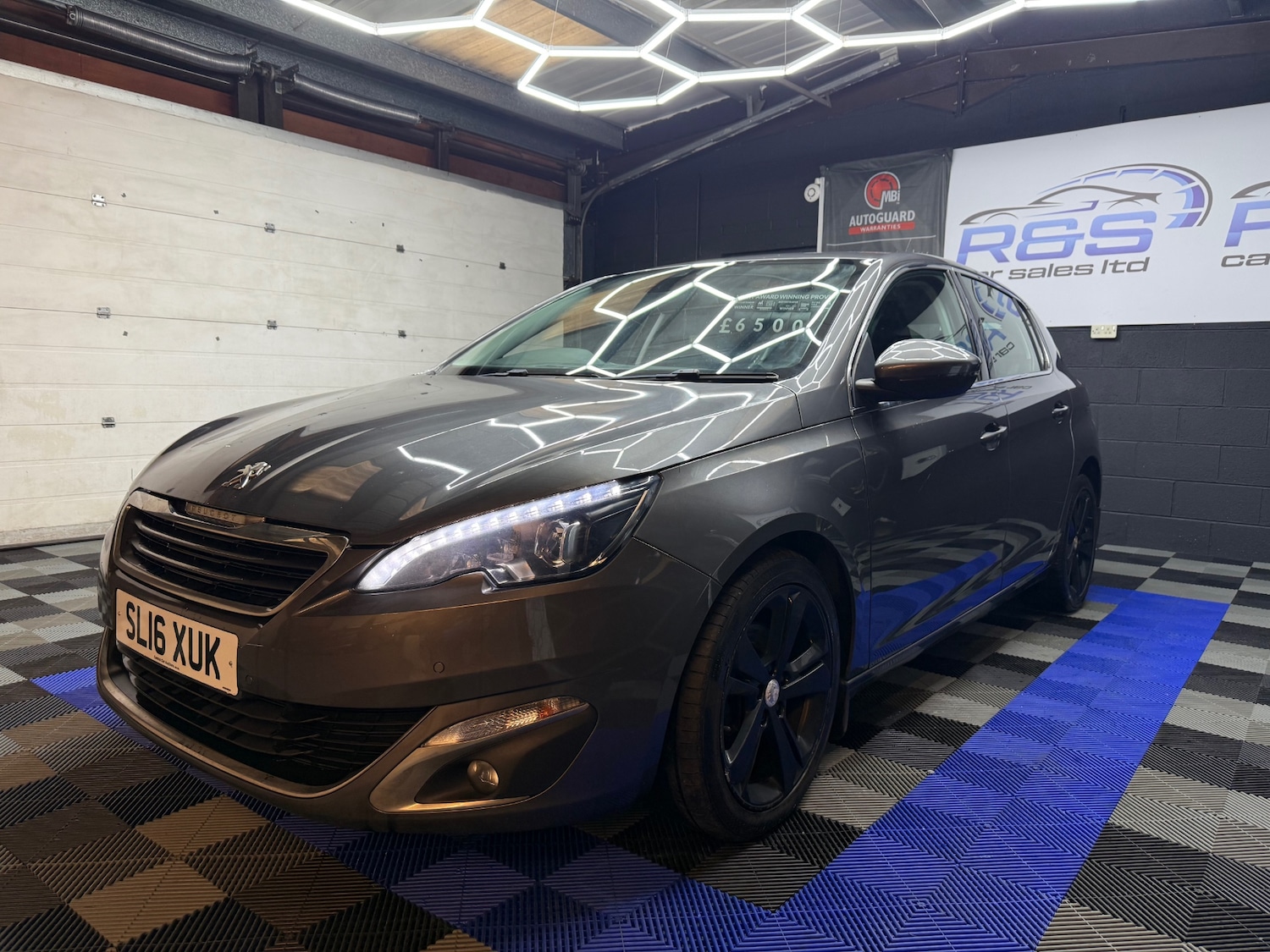 Used Peugeot 308 2016 for sale - 76640423: Photo 7