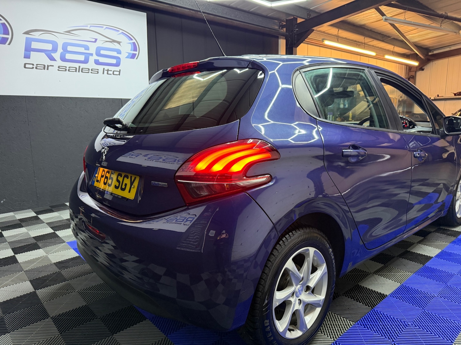 Used Peugeot 208 2016 for sale - 76656466: Photo 12