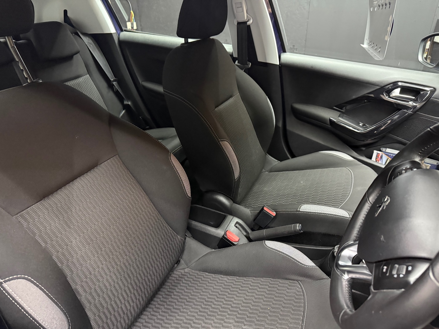 Used Peugeot 208 2016 for sale - 76656466: Photo 16