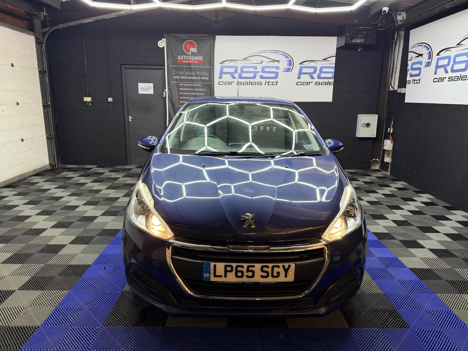 Used Peugeot 208 2016 for sale - 76656466: Photo 4