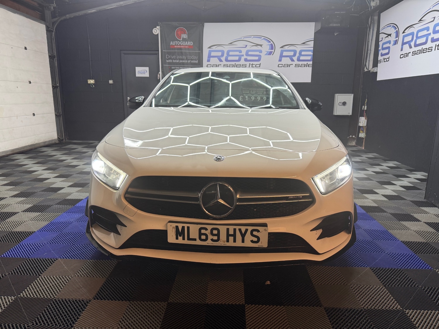 Used Mercedes-Benz A-Class 2019 for sale - 76984259: Photo 4