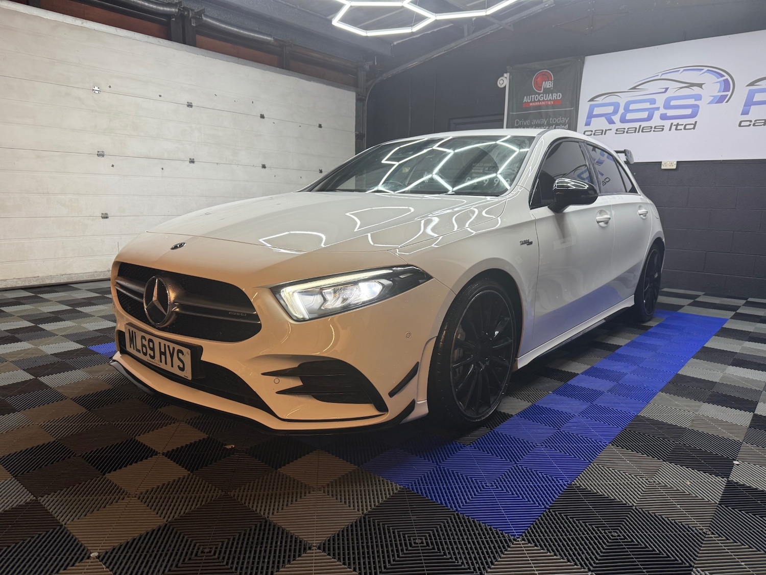 Used Mercedes-Benz A-Class 2019 for sale - 76984259: Photo 5