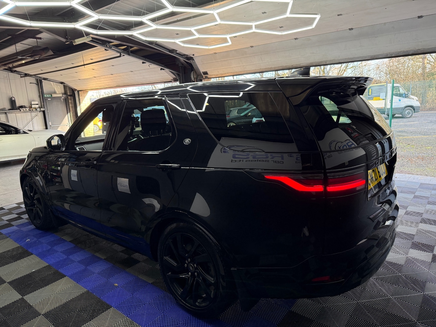 Used Land Rover Discovery 2021 for sale - 77558833: Photo 12