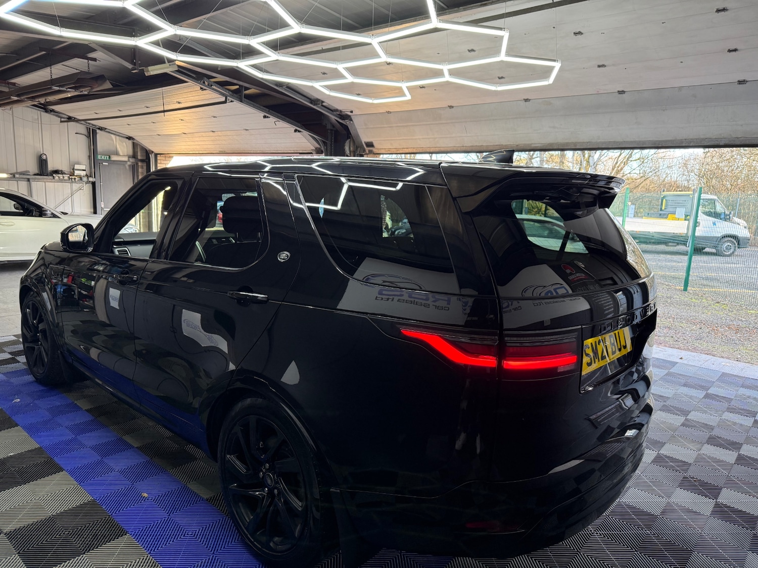 Used Land Rover Discovery 2021 for sale - 77558833: Photo 15