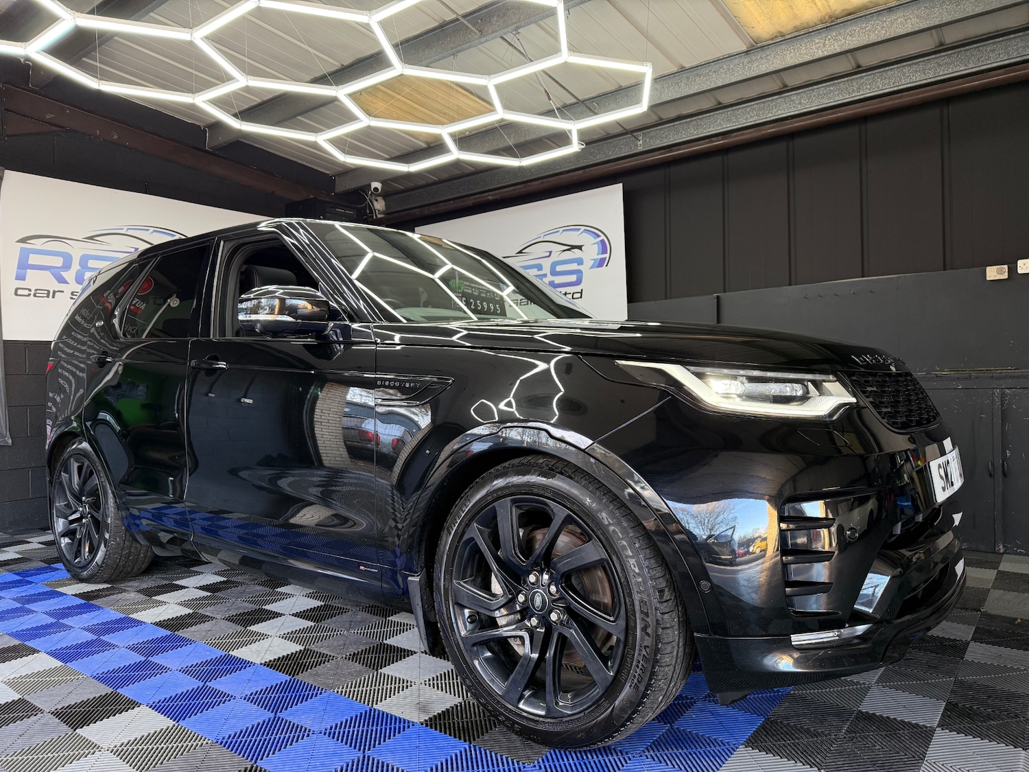 Used Land Rover Discovery 2021 for sale - 77558833: Photo 4