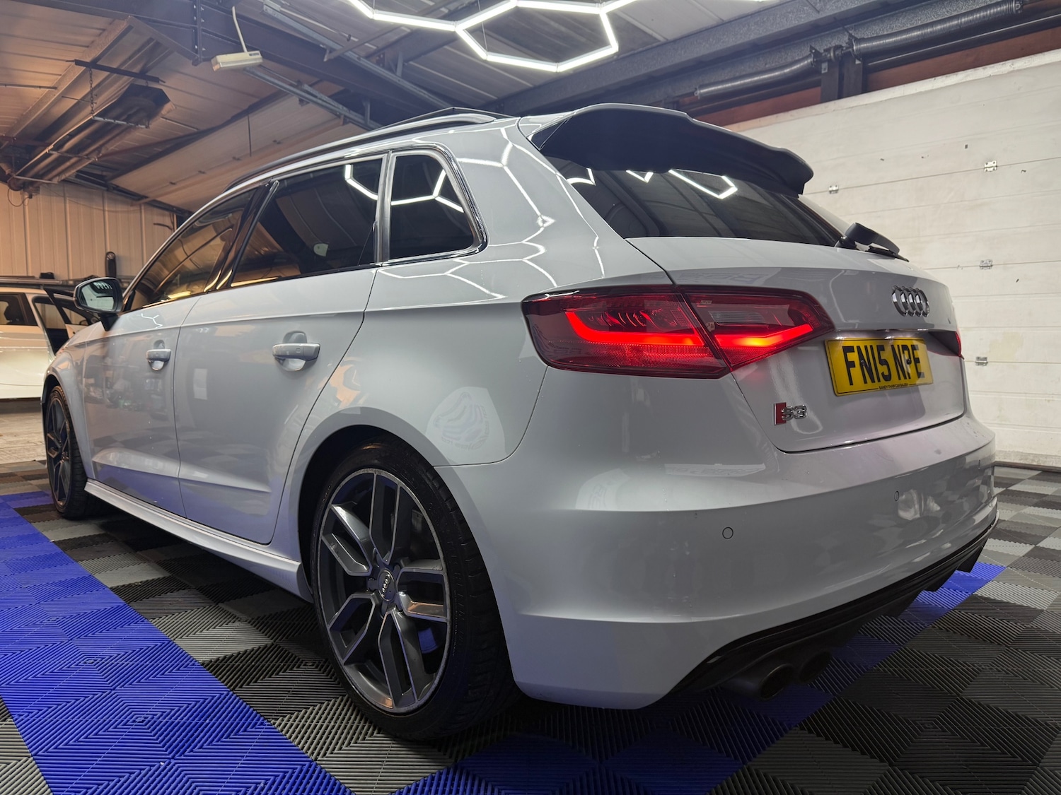 Used Audi A3 2015 for sale - 76407352: Photo 10