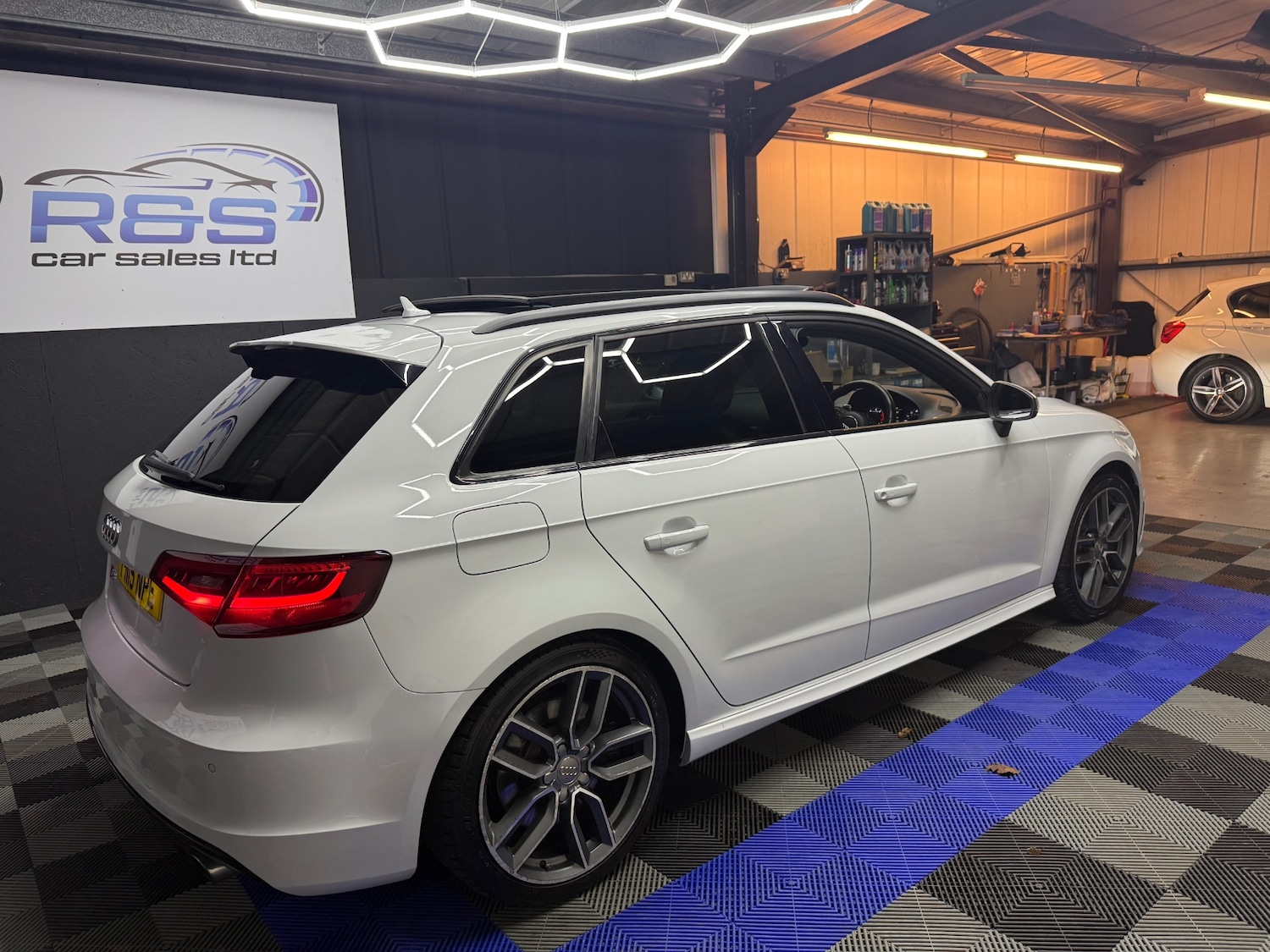 Used Audi A3 2015 for sale - 76407352: Photo 8