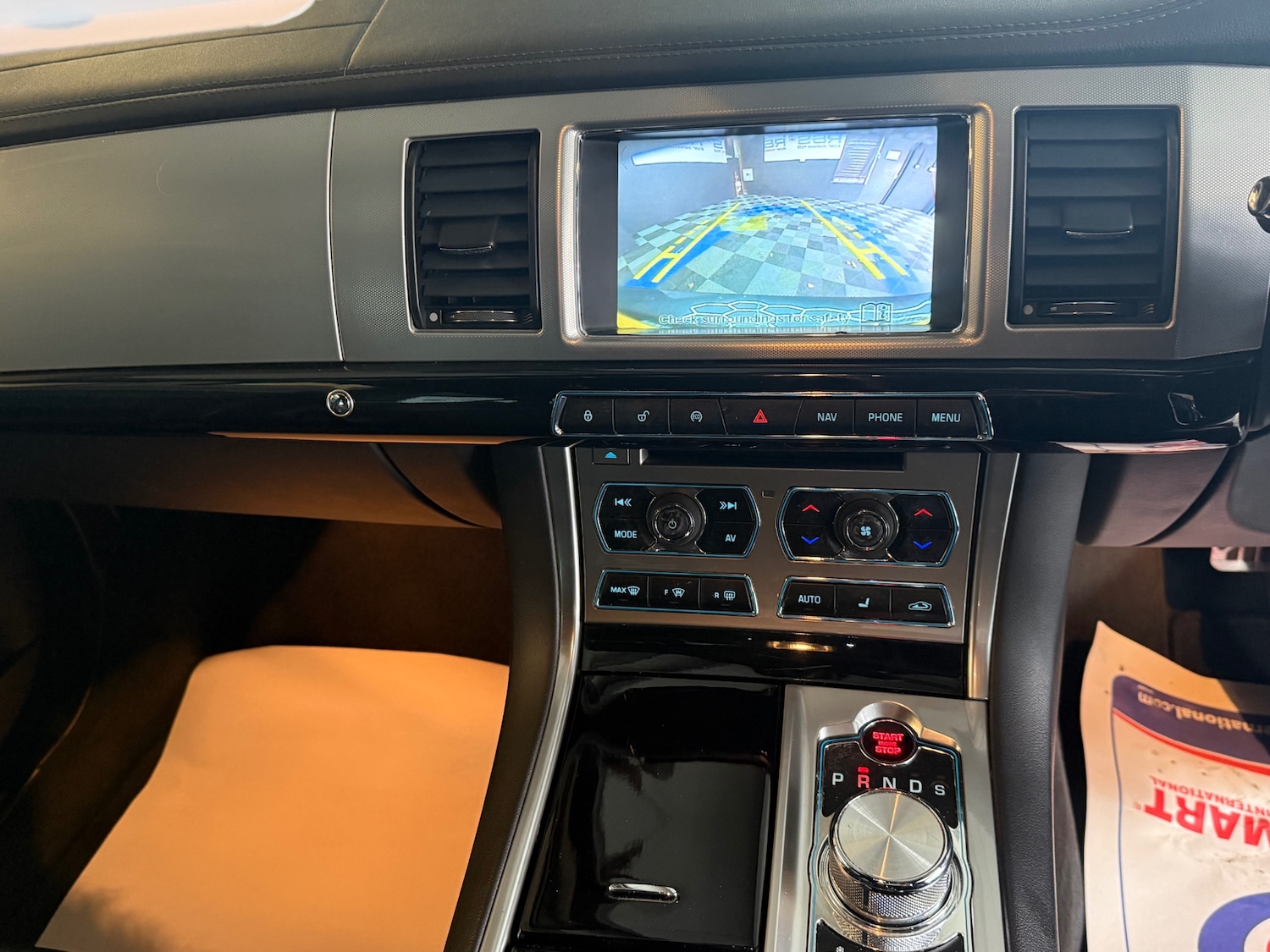 Used Jaguar XF 2014 for sale - 78070747: Photo 17