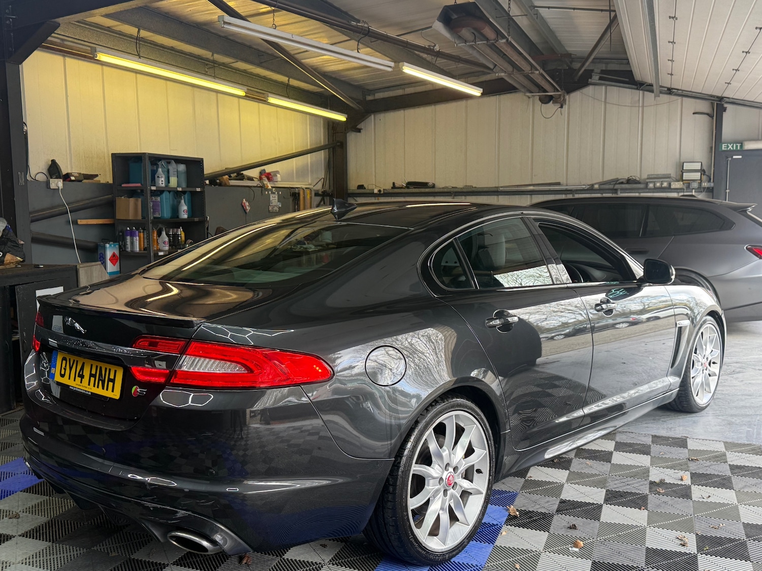 Used Jaguar XF 2014 for sale - 78070747: Photo 6